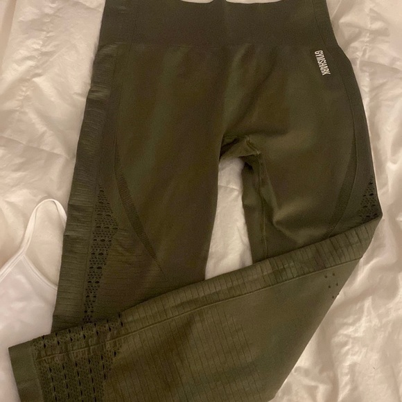 Gymshark Pants - GYM SHARK high rise seemless leggings. Barely used